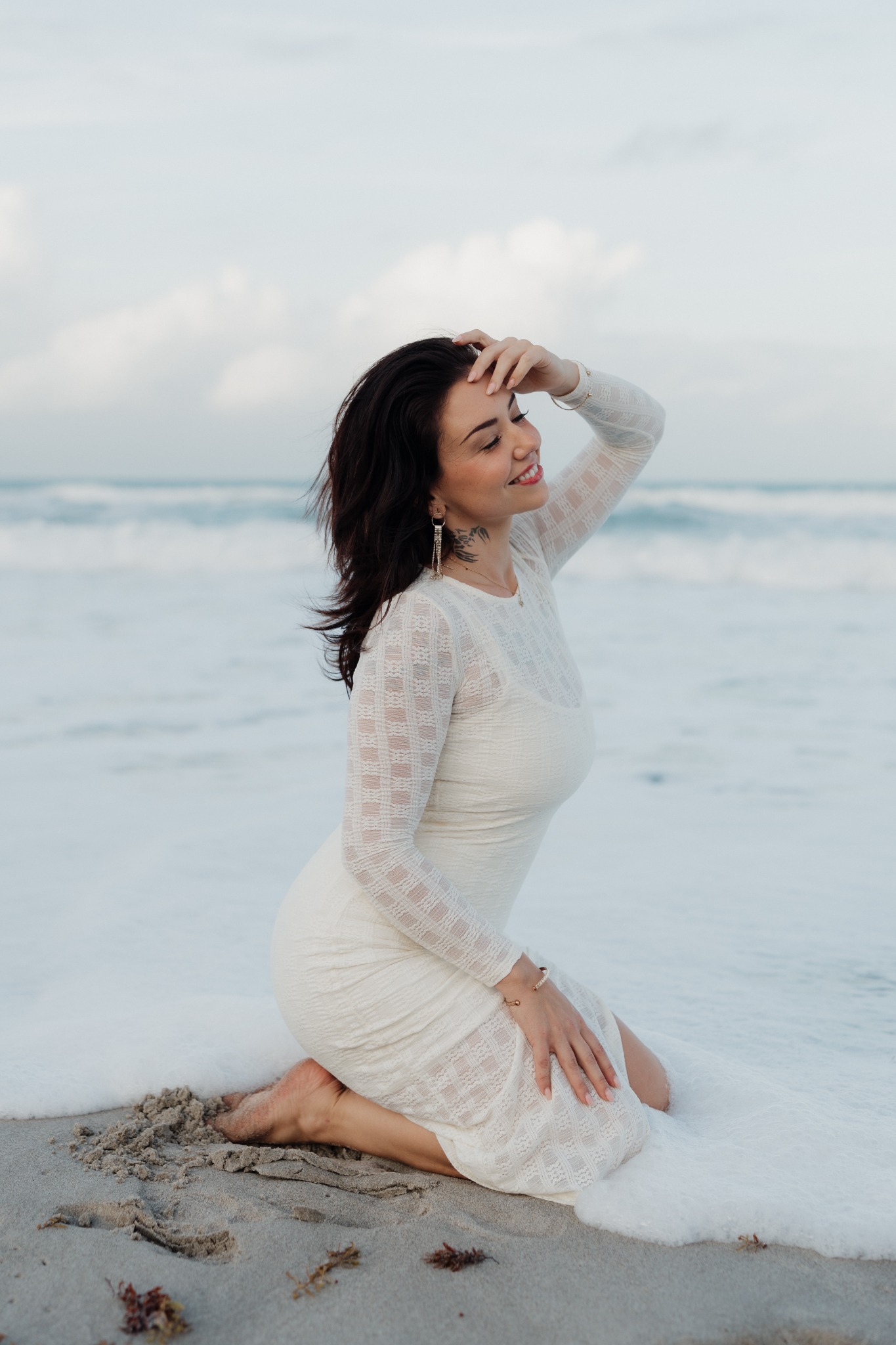Angela Bonetti by the ocean